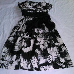 Women's Max And Cleo Formal Dress Size 4